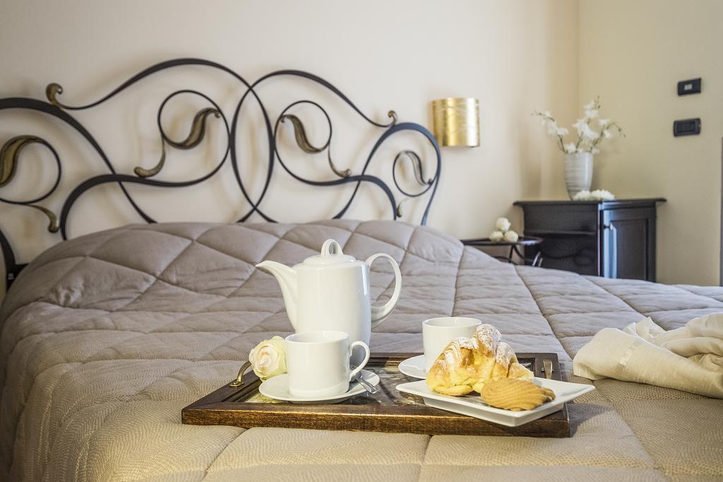 Costa Catterina B&B 卡斯塔尼图 外观 照片
